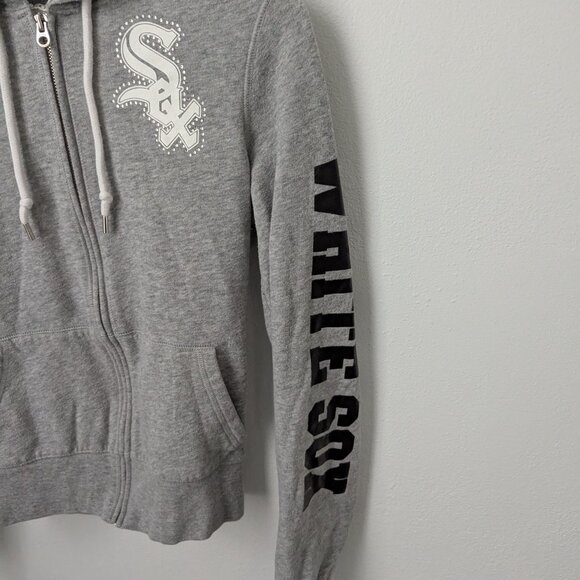 PINK Victoria's Secret Women's Gray & Black Chicago White Sox Zip, Small - Picture 6 of 6